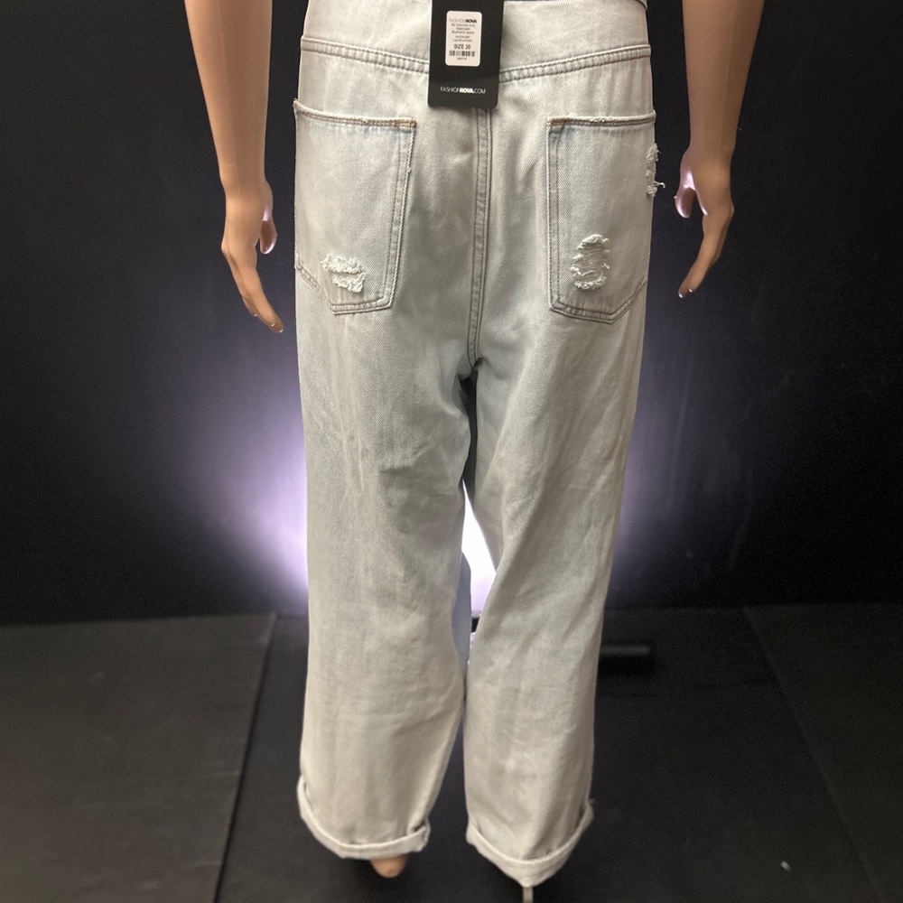 NWT Fashion Nova Distressed Jeans size 20 - Picture 3 of 10